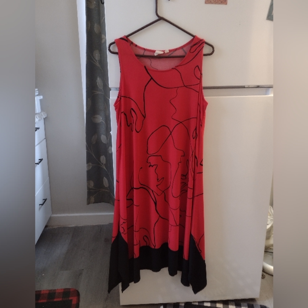 Truth + Style Asymmetrical Red and Black dress Size L.